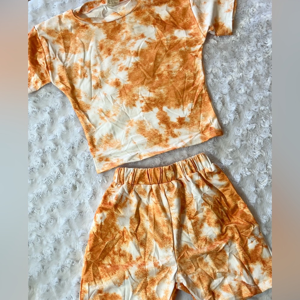 Girls two piece outfit